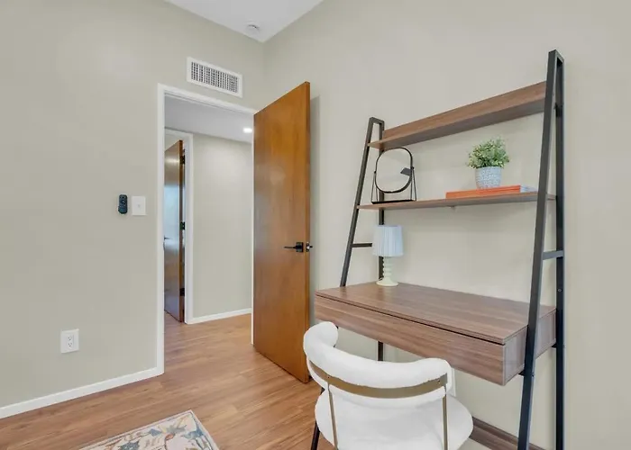 Mid Century With Hot Tub & Pool Table Tucson